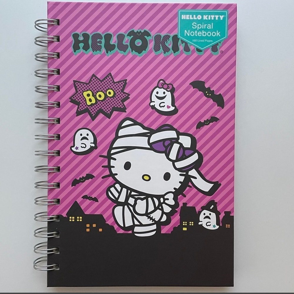 Hello Kitty mummy halloween journal